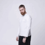 Белый лонгслив