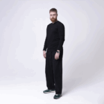 Черный лонгслив