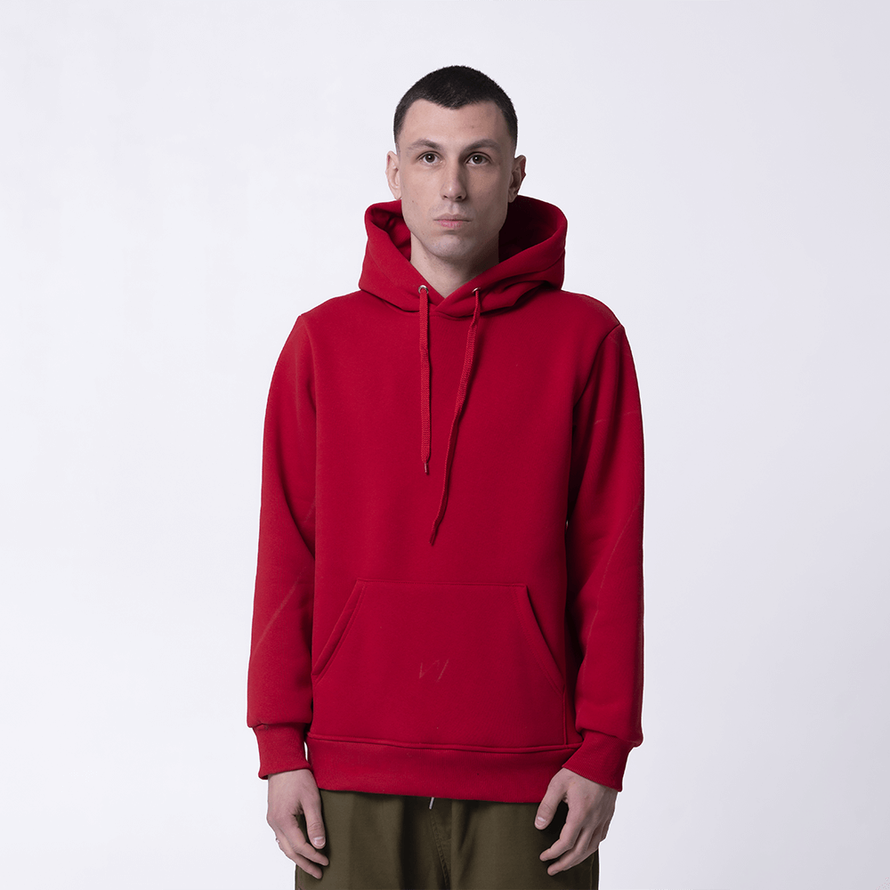 Красная мужская толстовка