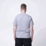Серая мужская футболка