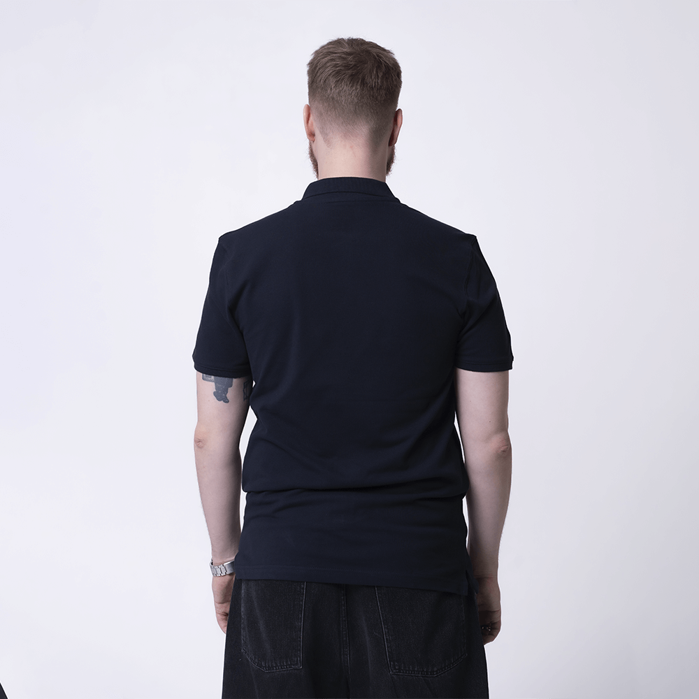 Темно-синее мужское поло