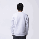 Белый свитшот с рукавом реглан