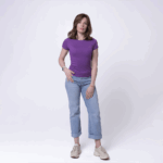 Фиолетовая женская футболка