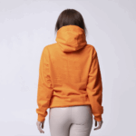 Оранжевая женская толстовка