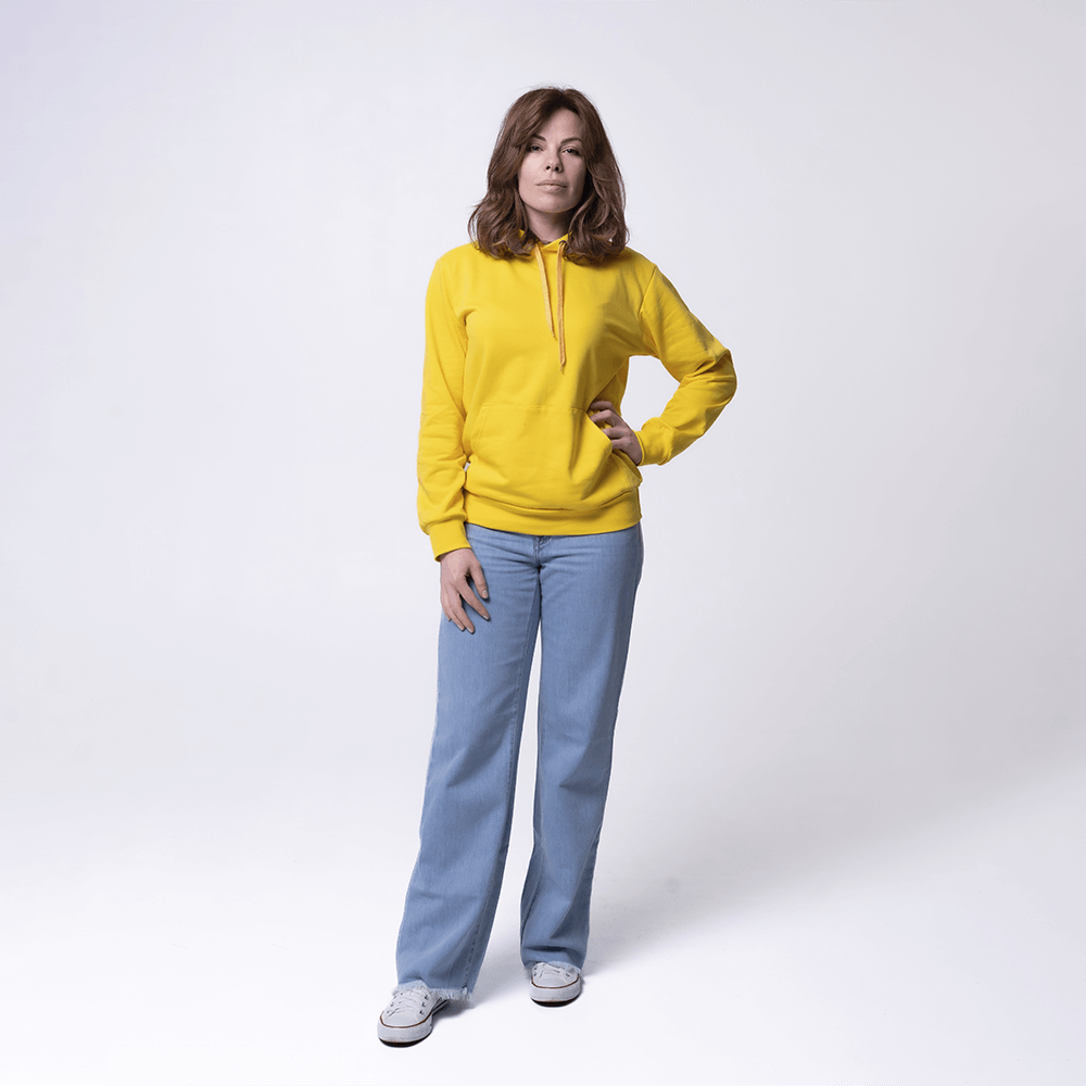 Желтая женская толстовка