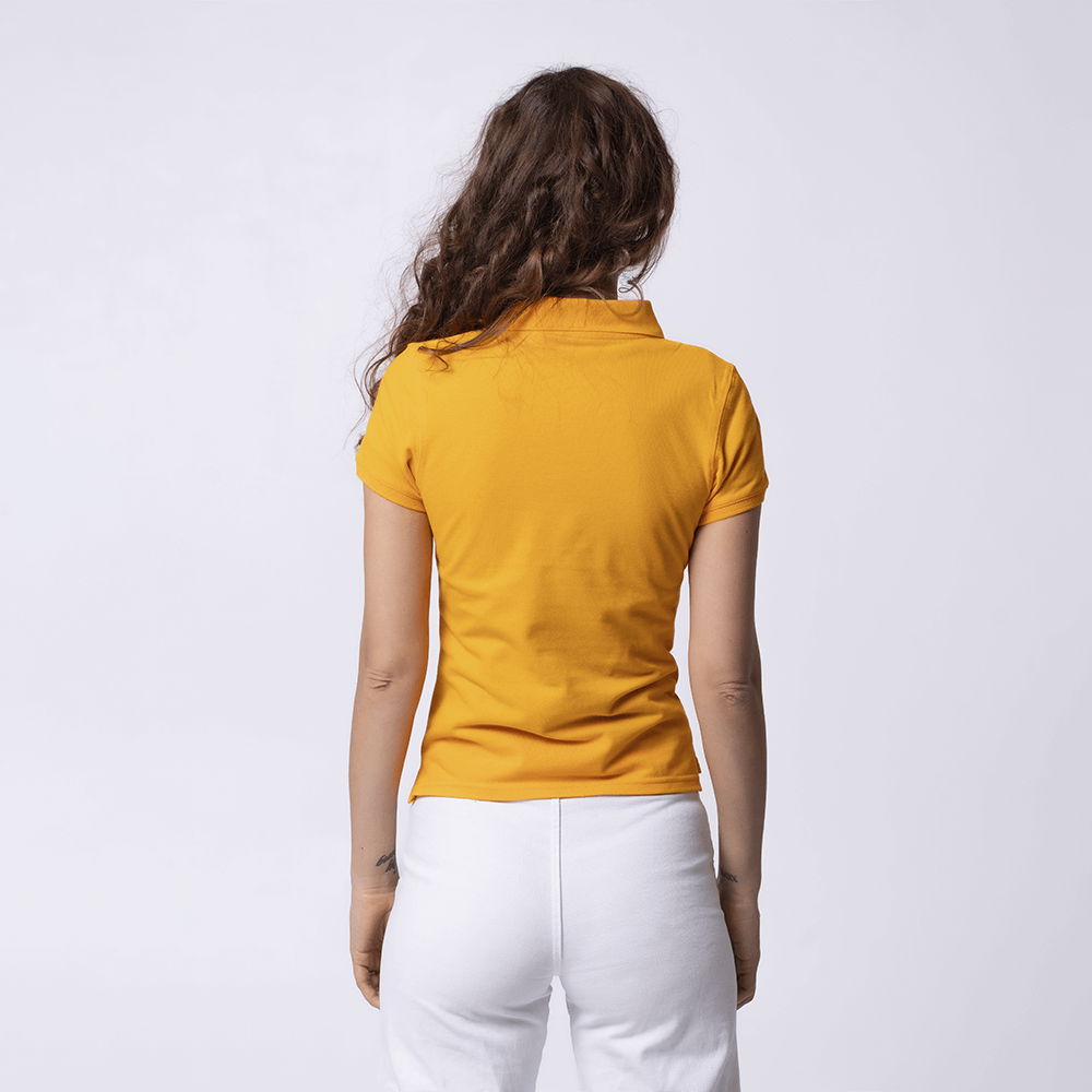 Желтое женское поло