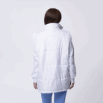 Белая жилетка