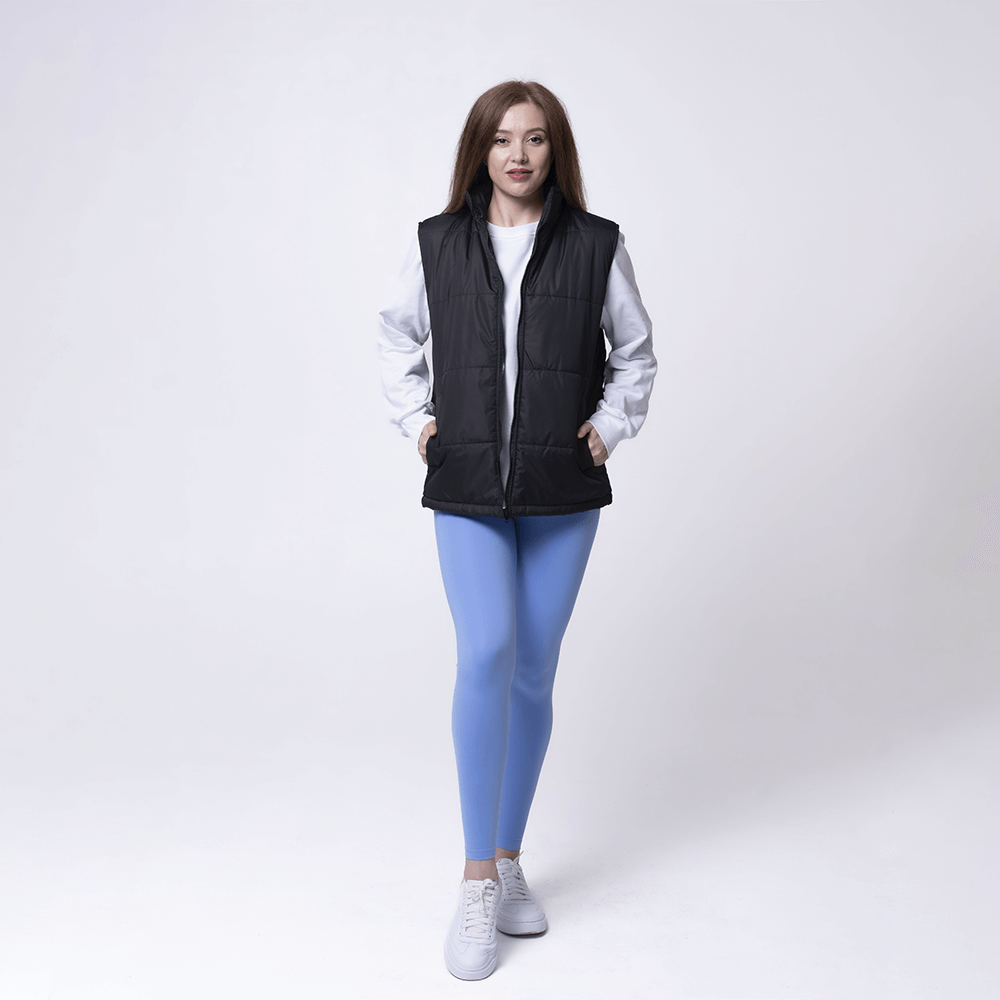 Черная жилетка