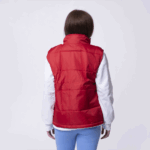 Красная жилетка